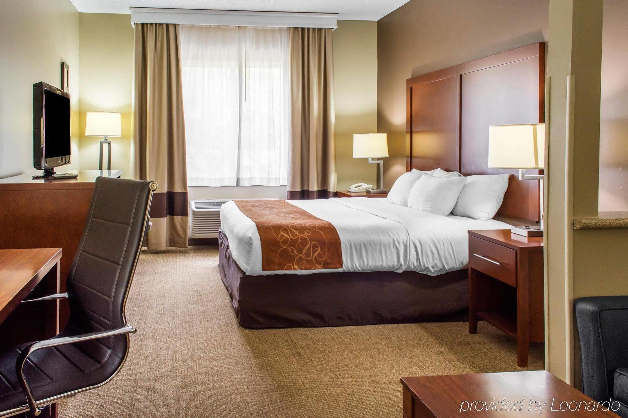 Comfort Suites Waldorf Exterior foto